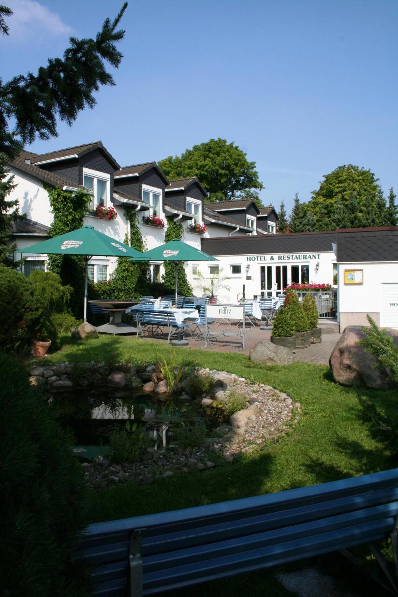 Das Fritz Hotel Schwerin Schoene Lage Im Gruenen Mit Regionaler Kueche Kostenfreien Parkplaetzen Und E Ladestation エクステリア 写真