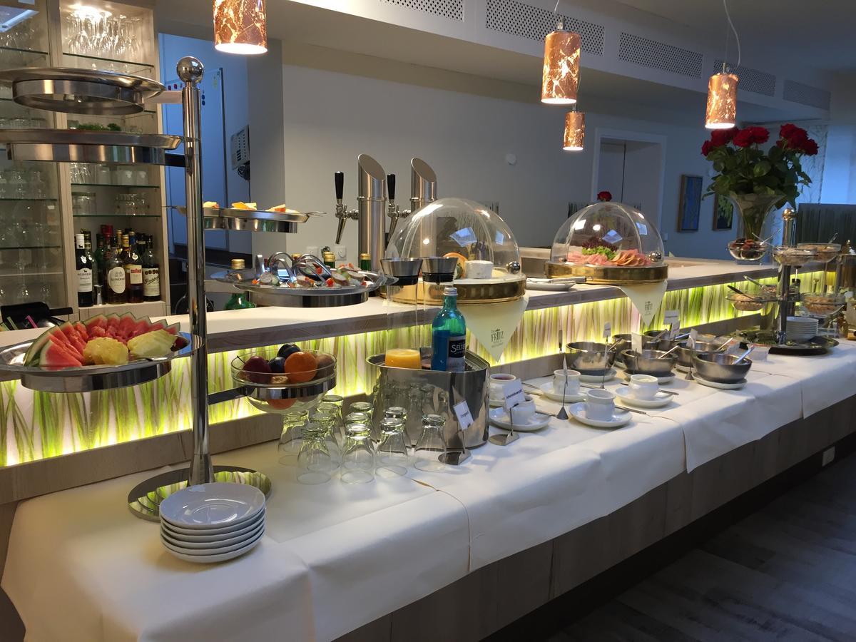 Das Fritz Hotel Schwerin Schoene Lage Im Gruenen Mit Regionaler Kueche Kostenfreien Parkplaetzen Und E Ladestation エクステリア 写真